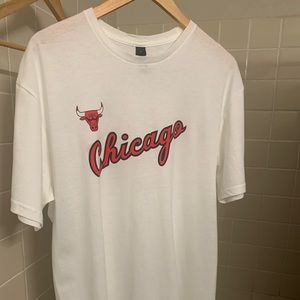 2 tshirts, brand new, Chicago Bulls & Los Angeles